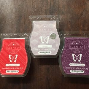3 Scentsy bars